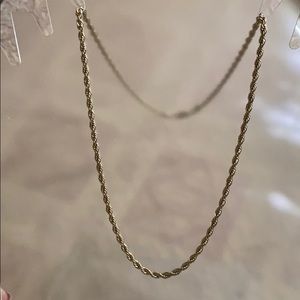 Gold rope chain